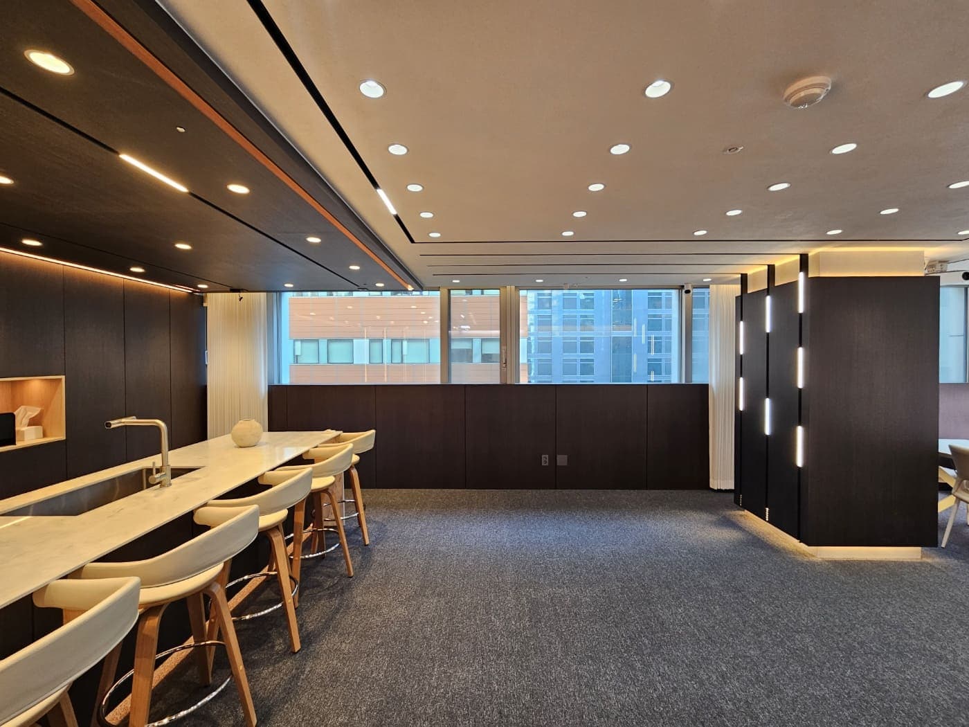 aqaralife official showroom image